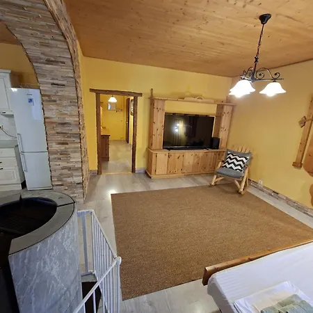Apartment Five Peaks
